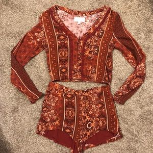 Kendall & Kylie crop top and short set